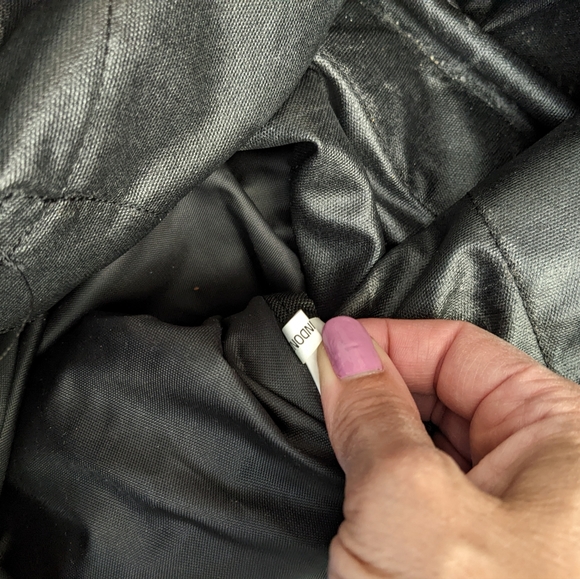 Vtg Outdoor Products Blue and Black Sports Duffle Travel Bag w Handles and Strap - Picture 12 of 16